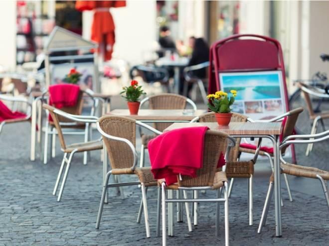 Wholesale Outdoor Furniture For Your Restaurant