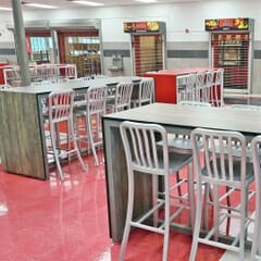 Outdoor Navy-Style Vertical-Back Commercial Barstool