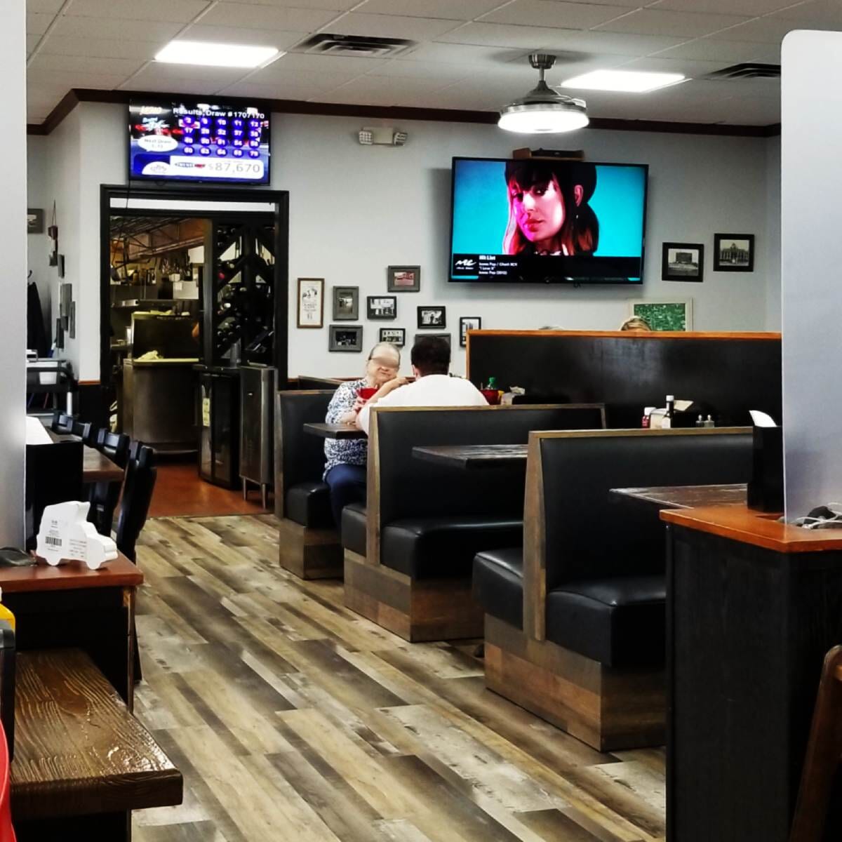 Reclaimed Wood Look Restaurant Booth