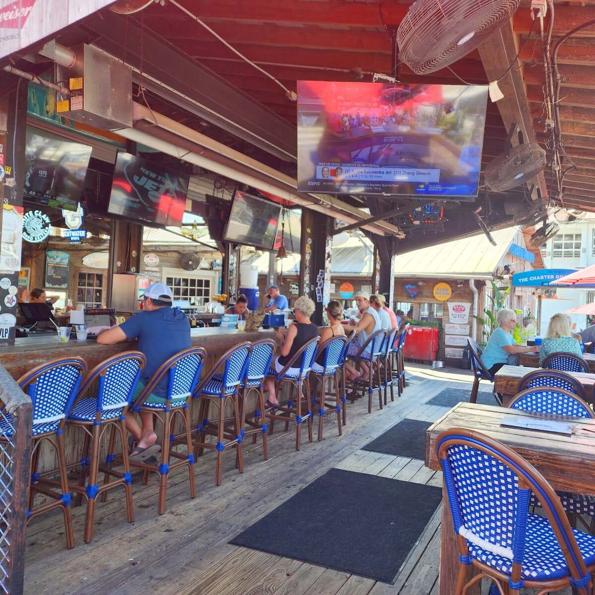 Curved-Back Synthetic Wicker & Bamboo Commercial Outdoor Bar Stool - Blue/White