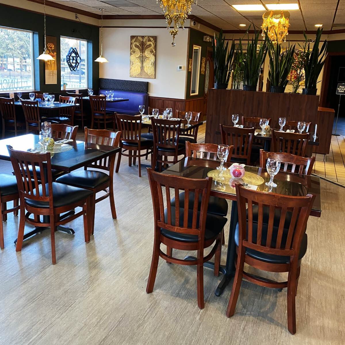 Dark Mahogany Wood Vertical Slat-Back Restaurant Chair