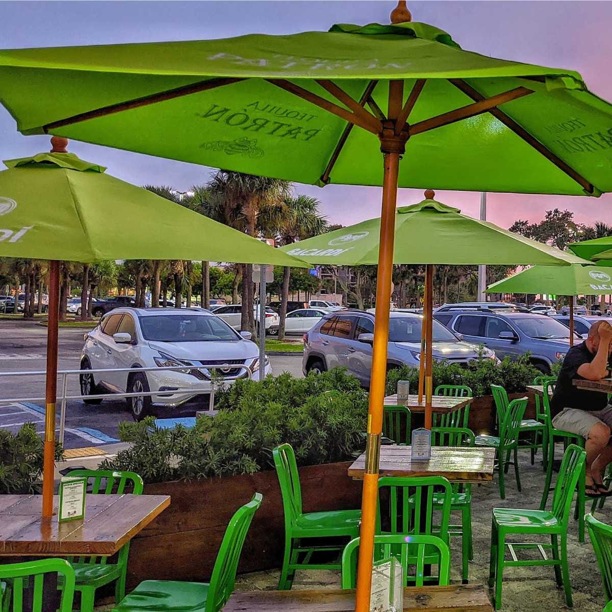 Indoor/Outdoor Navy-Style Vertical-Back Commercial Chair in Green