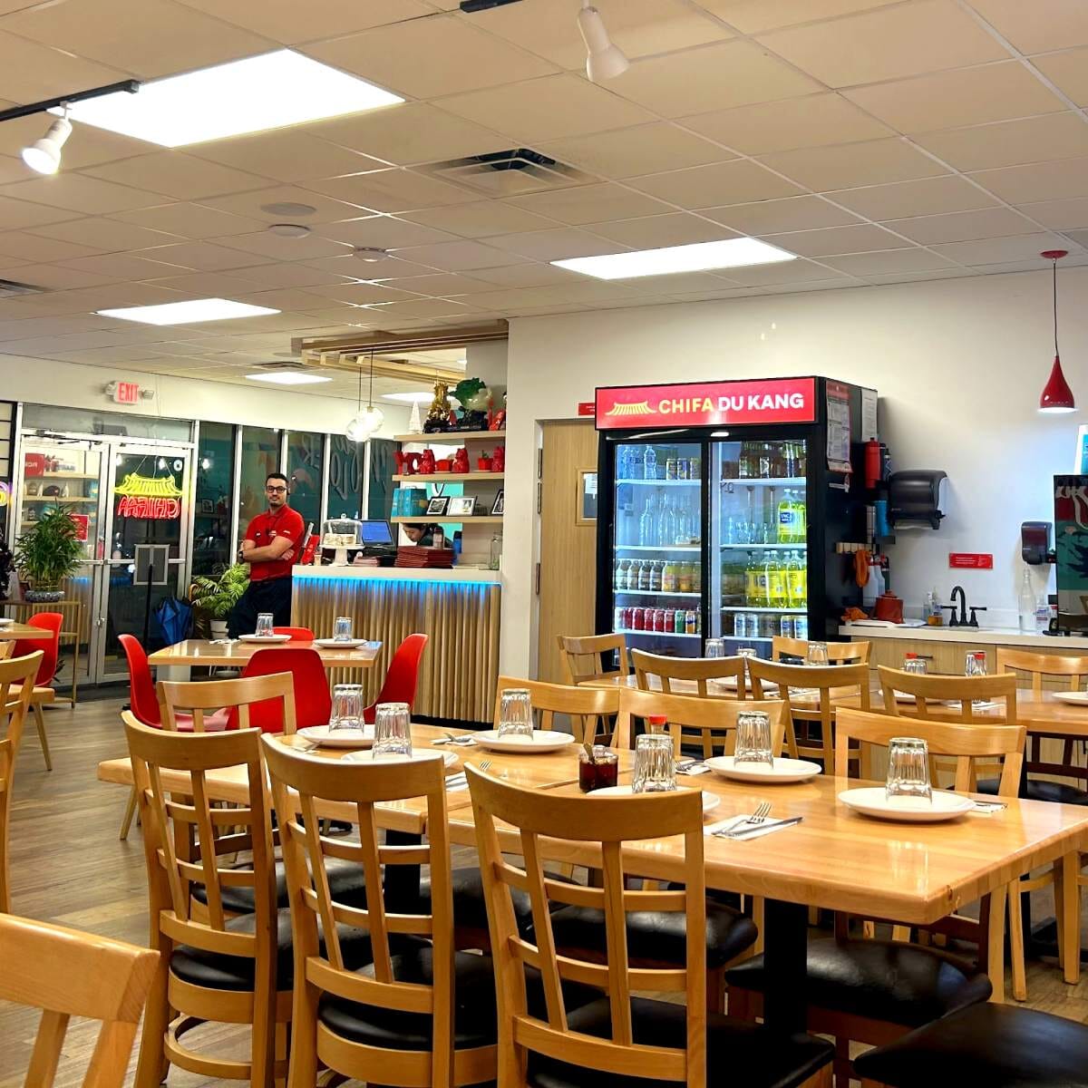 Natural Wood Lattice-Back Restaurant Chair