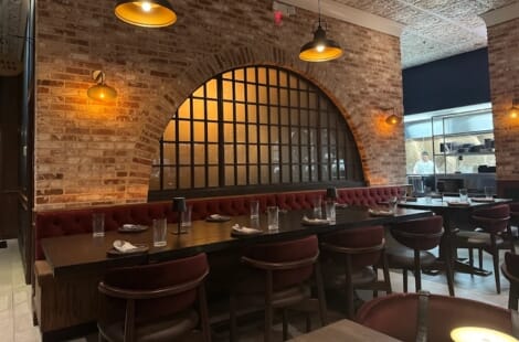 Mumbai Central Indian Fare Furniture Case Study